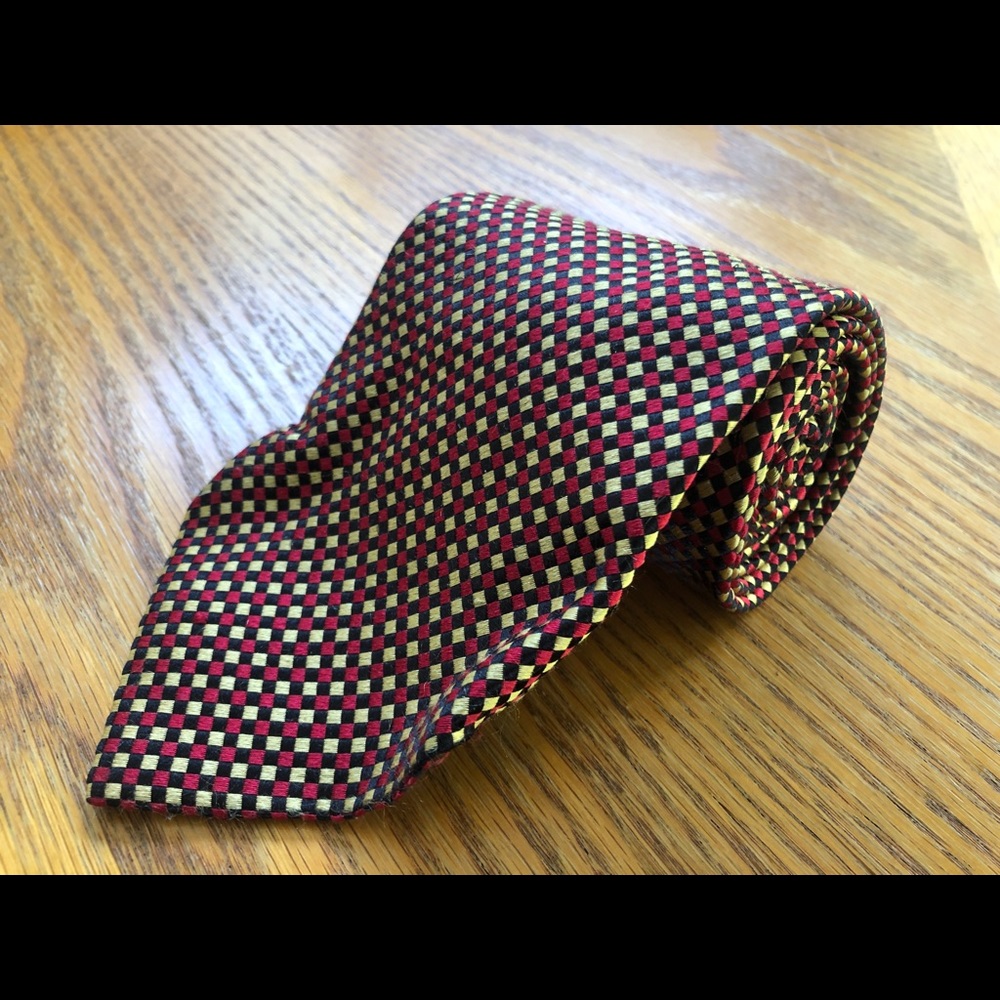 Charvet Men’s Red Beige Geometric 100% Silk Tie
